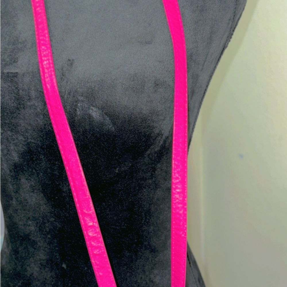 Colorful Geometric Patterned Drawstring Bag - Picture 7 of 7